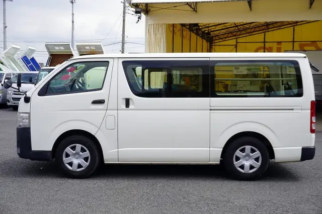 トヨタ その他(トヨタ) CBF-TRH200V(2WD)の写真3