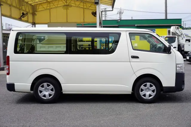 トヨタ その他(トヨタ) CBF-TRH200V(2WD)の写真5