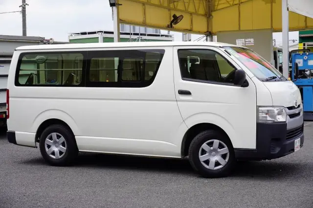 トヨタ その他(トヨタ) CBF-TRH200V(2WD)の写真6