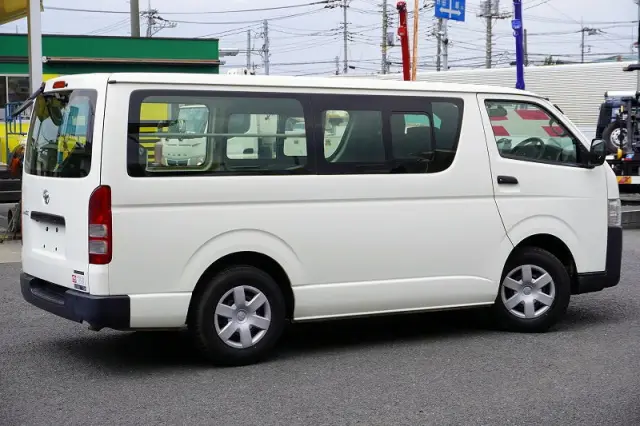 トヨタ その他(トヨタ) CBF-TRH200V(2WD)の写真8