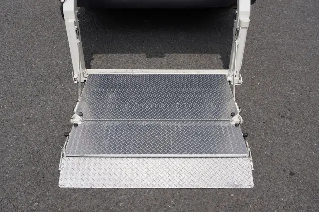 トヨタ その他(トヨタ) CBF-TRH200V(2WD)の写真19