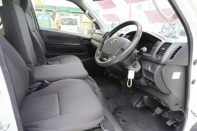 トヨタ その他(トヨタ) CBF-TRH200V(2WD)の写真37