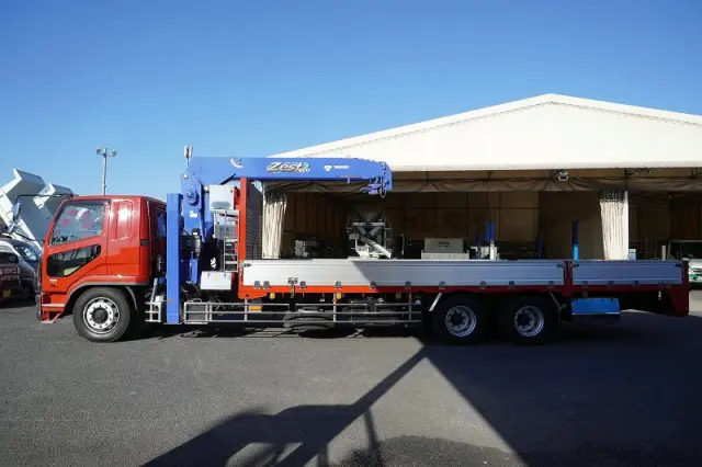 三菱 ファイター 2DG-FQ62F(6x4)の写真3