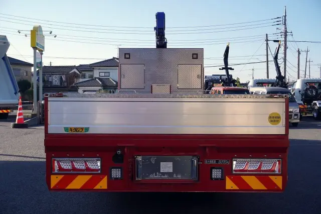 三菱 ファイター 2DG-FQ62F(6x4)の写真4