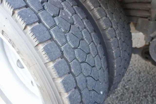 三菱 ファイター 2DG-FQ62F(6x4)の写真11