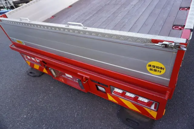 三菱 ファイター 2DG-FQ62F(6x4)の写真19