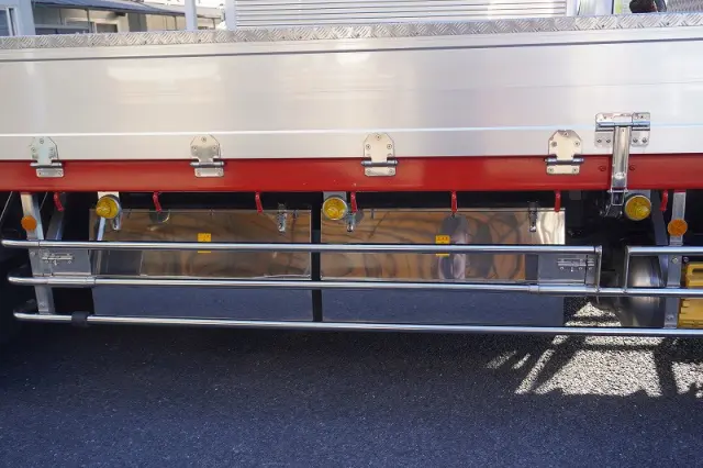 三菱 ファイター 2DG-FQ62F(6x4)の写真30