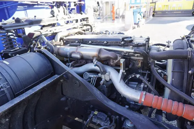 三菱 ファイター 2DG-FQ62F(6x4)の写真34