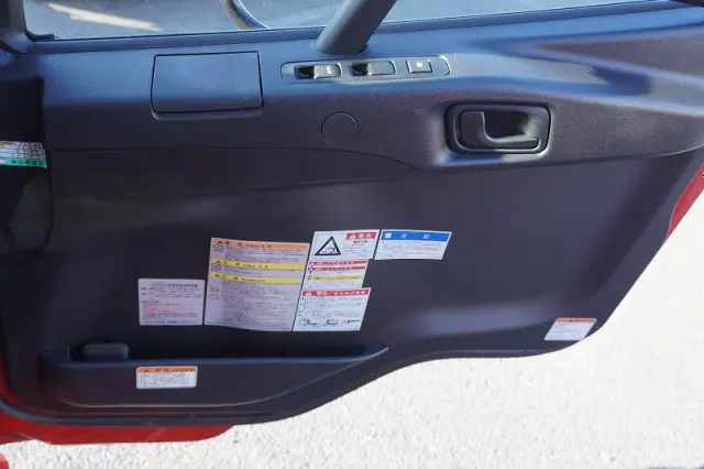 三菱 ファイター 2DG-FQ62F(6x4)の写真42