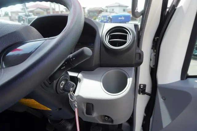 日野 デュトロ 2RG-XZU712M(2WD)の写真34