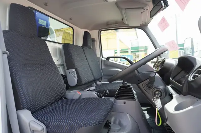 日野 デュトロ 2RG-XZU712M(2WD)の写真37