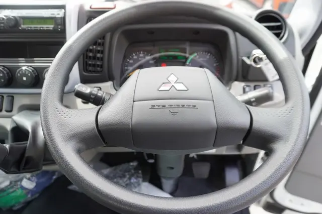 三菱 キャンター 2RG-FEA20(2WD)の写真28