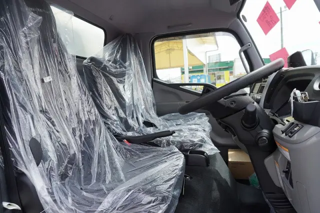 三菱 キャンター 2RG-FEA20(2WD)の写真34