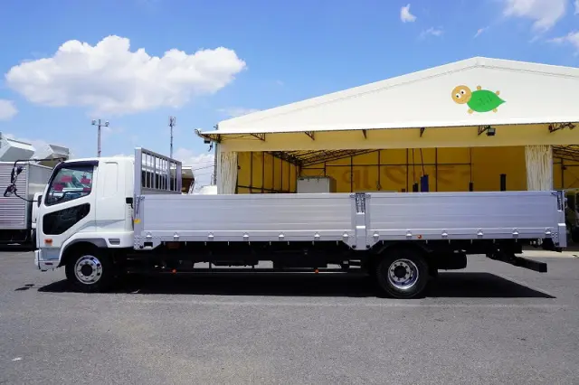 三菱 ファイター 2KG-FK62FZ(2WD)の写真3