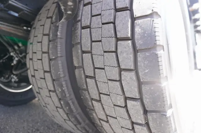 三菱 ファイター 2KG-FK62FZ(2WD)の写真10