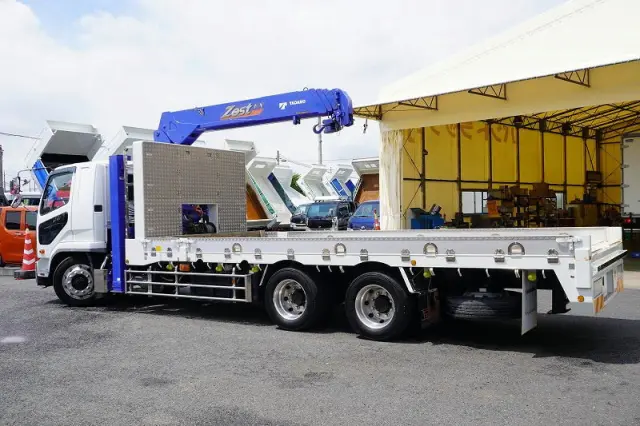 三菱 ファイター 2DG-FQ62Fの写真7