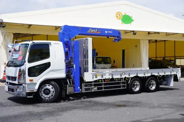 三菱 ファイター 2DG-FQ62Fの写真9