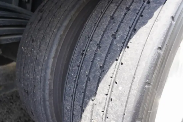 三菱 ファイター 2DG-FQ62Fの写真12