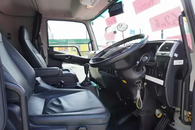 三菱 ファイター 2DG-FQ62Fの写真47