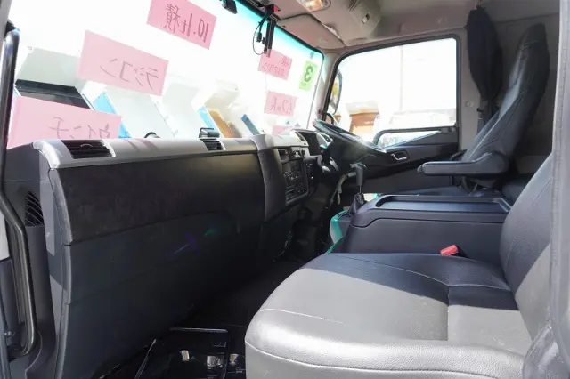 三菱 ファイター 2DG-FQ62Fの写真48