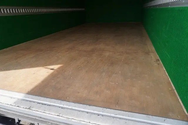 日産 アトラス TRG-FEB8W(2WD)の写真21