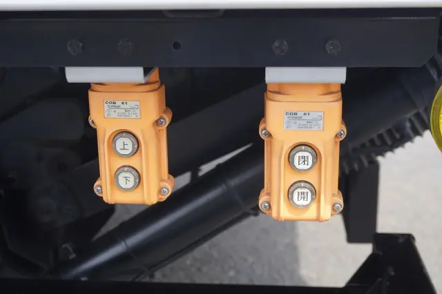 日産 アトラス TRG-FEB8W(2WD)の写真27