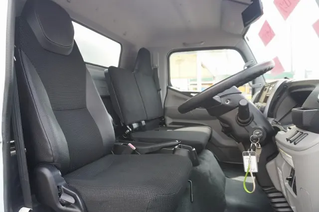 日産 アトラス TRG-FEB8W(2WD)の写真37