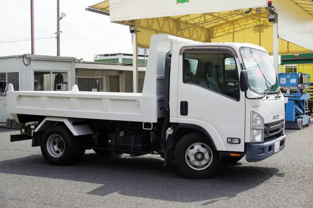いすゞ エルフ TKG-NPR85YN(2WD)の写真6