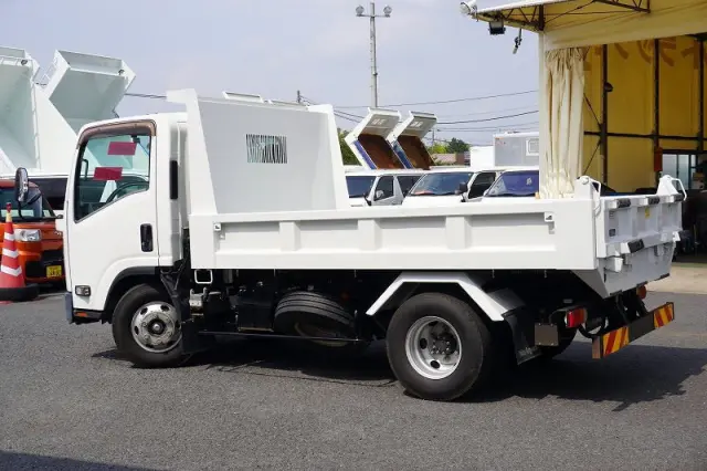 いすゞ エルフ TKG-NPR85YN(2WD)の写真7