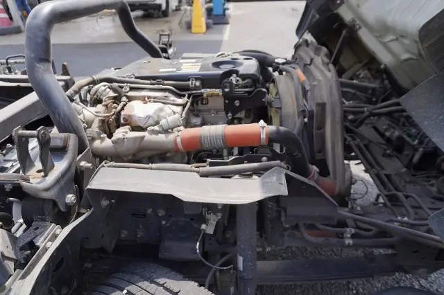 いすゞ エルフ TKG-NPR85YN(2WD)の写真16