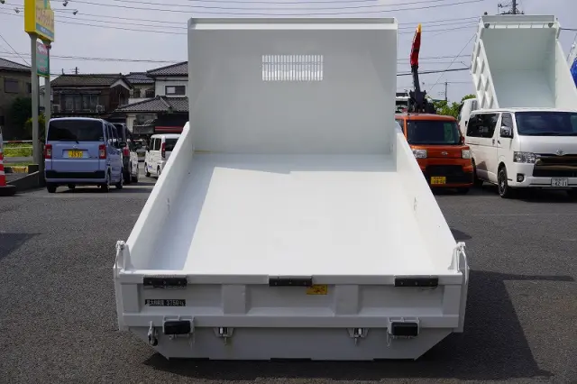 いすゞ エルフ TKG-NPR85YN(2WD)の写真19