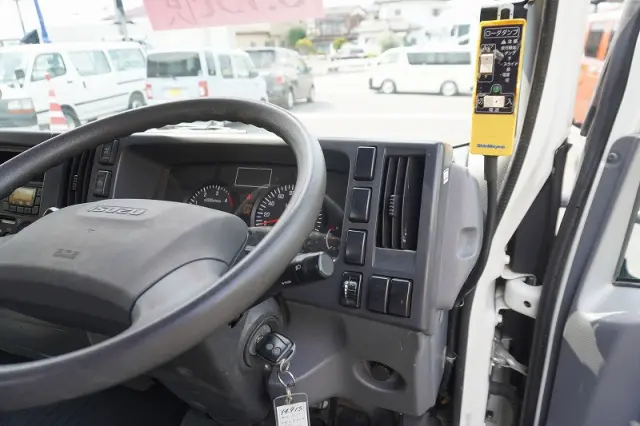いすゞ エルフ TKG-NPR85YN(2WD)の写真34