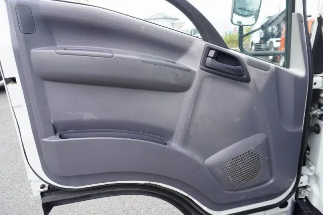 いすゞ エルフ TKG-NPR85YN(2WD)の写真40