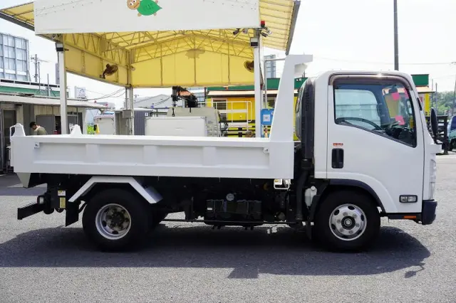 いすゞ エルフ TKG-NPR85YN(2WD)の写真6