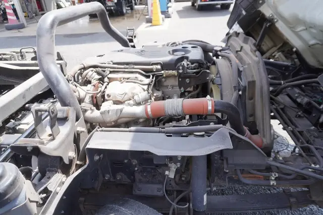 いすゞ エルフ TKG-NPR85YN(2WD)の写真15