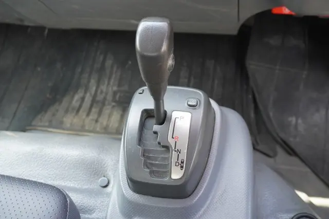 いすゞ エルフ TKG-NPR85YN(2WD)の写真30