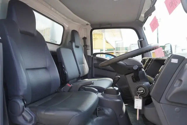 いすゞ エルフ TKG-NPR85YN(2WD)の写真35