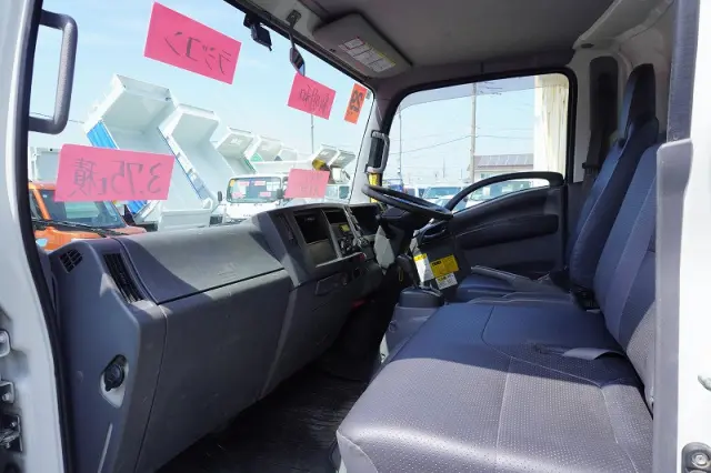 いすゞ エルフ TKG-NPR85YN(2WD)の写真37