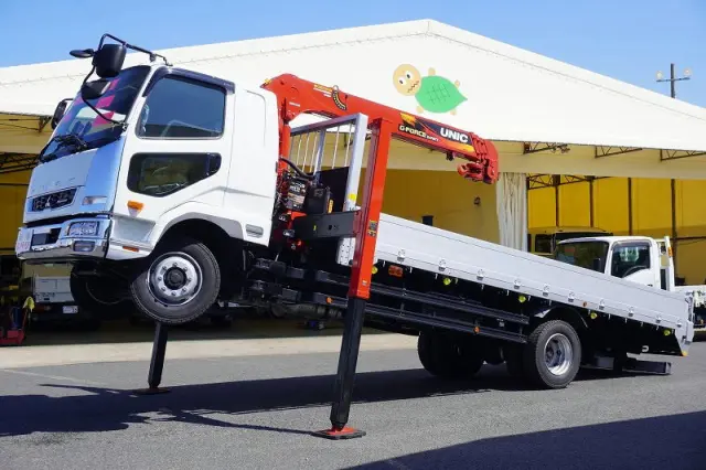 三菱 ファイター 2KG-FK62FZ(2WD)の写真9