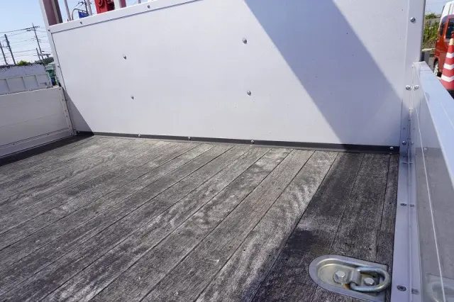 三菱 ファイター 2KG-FK62FZ(2WD)の写真30