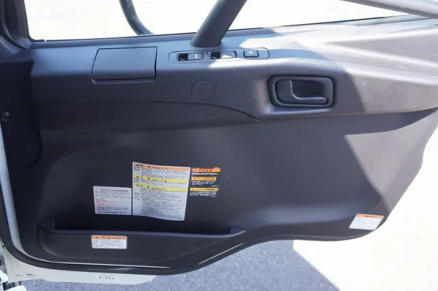 三菱 ファイター 2KG-FK62FZ(2WD)の写真42