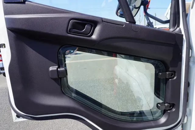 三菱 ファイター 2KG-FK62FZ(2WD)の写真47