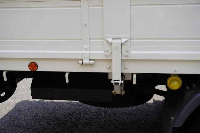 日野 レンジャー 2KG-FD2ABA(2WD)の写真21