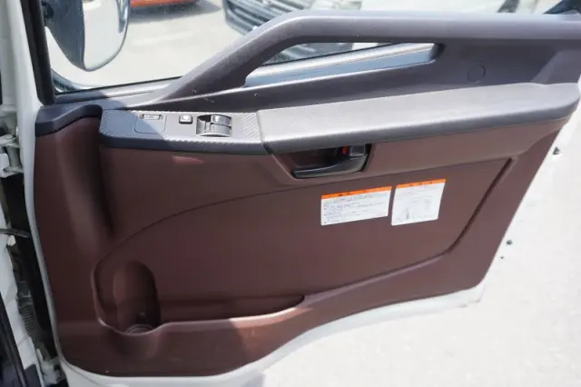 日野 レンジャー 2KG-FD2ABA(2WD)の写真39