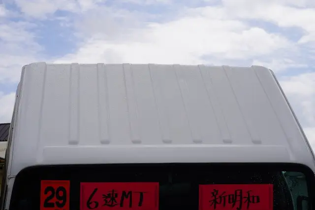 いすゞ エルフ TPG-NKR85AN(2WD)の写真17