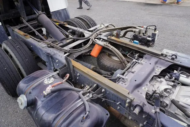 いすゞ エルフ TPG-NKR85AN(2WD)の写真28