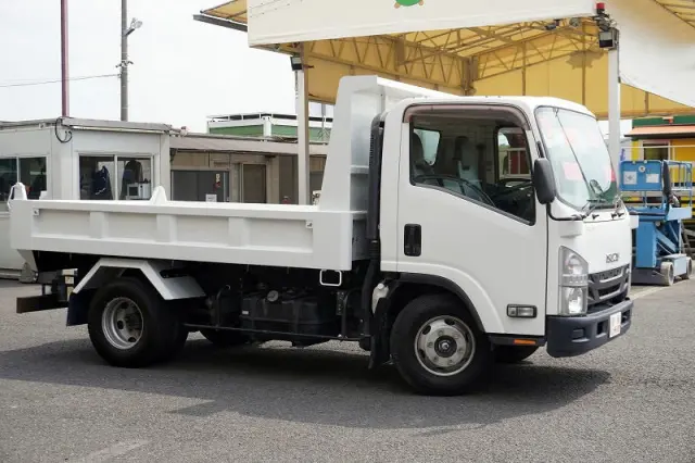 いすゞ エルフ TKG-NPR85YN(2WD)の写真6