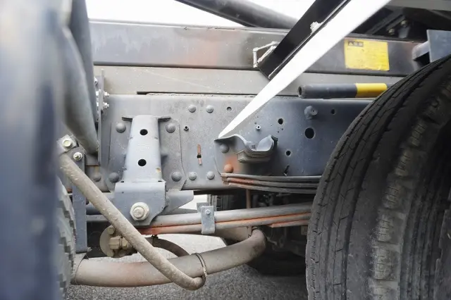 いすゞ エルフ TKG-NPR85YN(2WD)の写真12