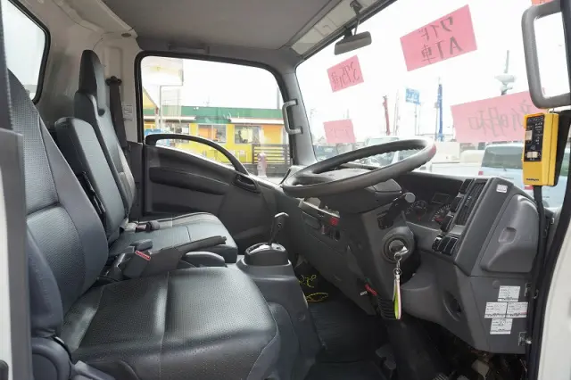 いすゞ エルフ TKG-NPR85YN(2WD)の写真37