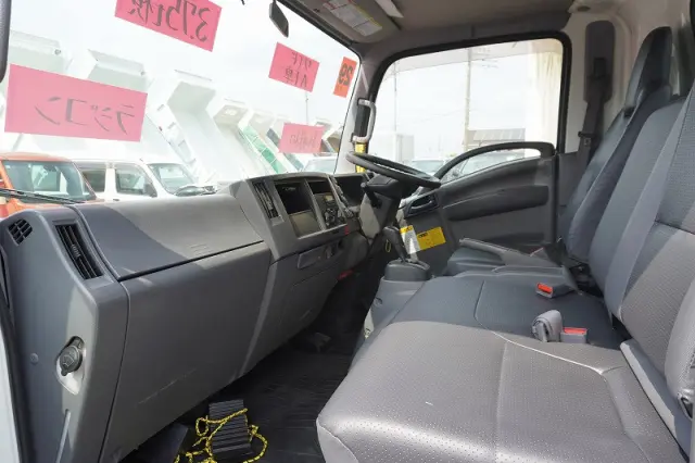 いすゞ エルフ TKG-NPR85YN(2WD)の写真38